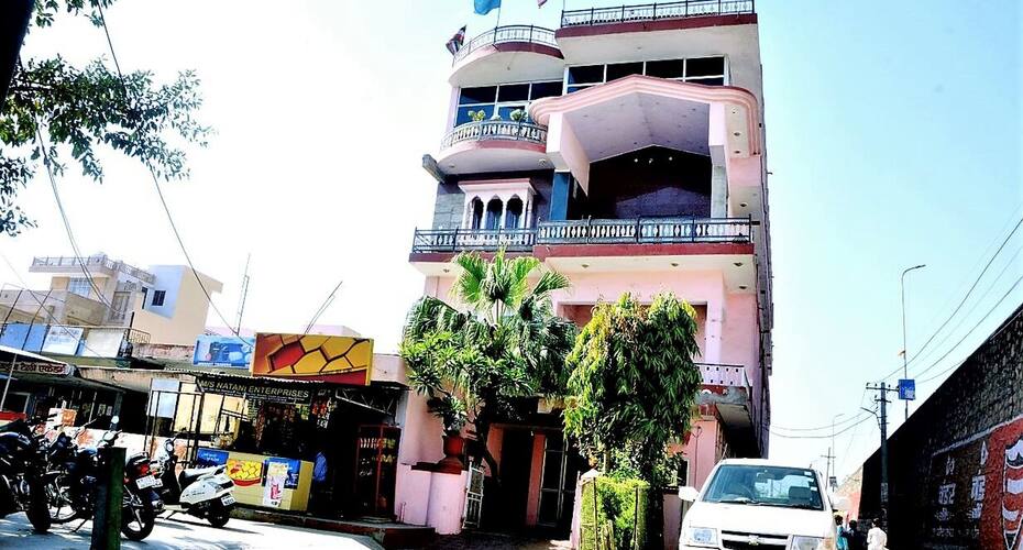 Hotel Pink Palace, Ranthambore 1